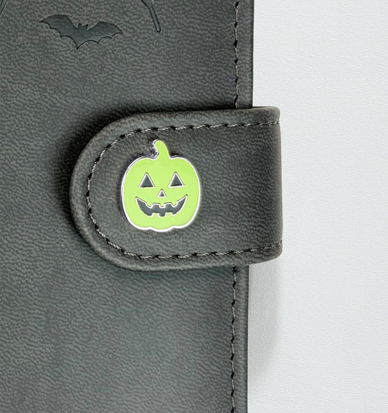 The Mini Binder (Halloween Limited Edition!)